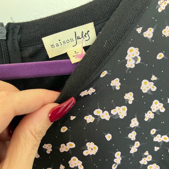 3/$25 NWT Maison Jules Floral Print Shift Dress - Picture 2 of 4